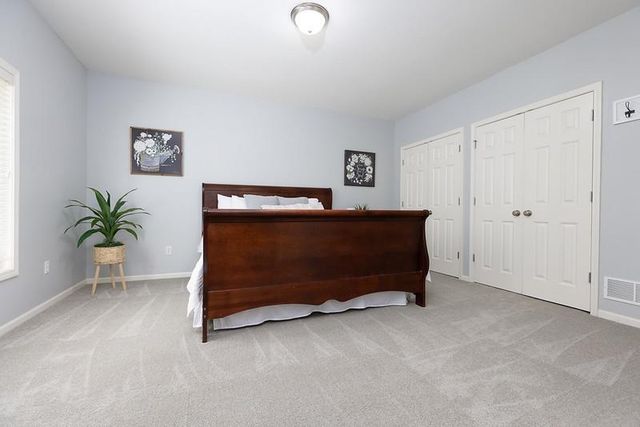 9115 N Stark Court, Kansas City, MO 64157
