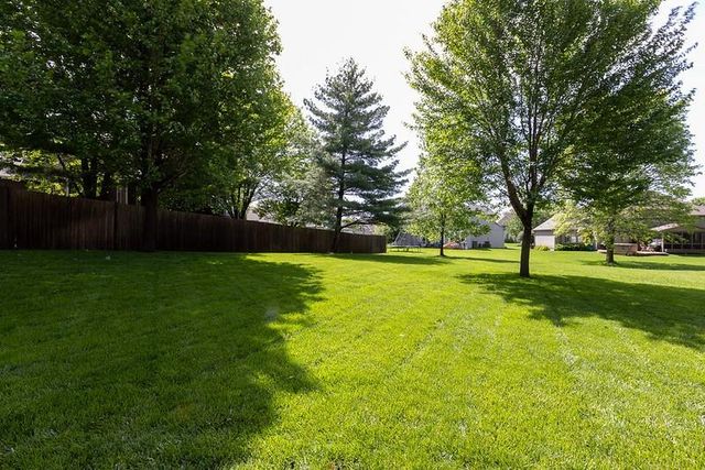 9115 N Stark Court, Kansas City, MO 64157