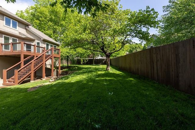 9115 N Stark Court, Kansas City, MO 64157