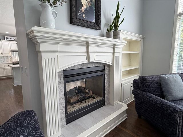 9115 N Stark Court, Kansas City, MO 64157