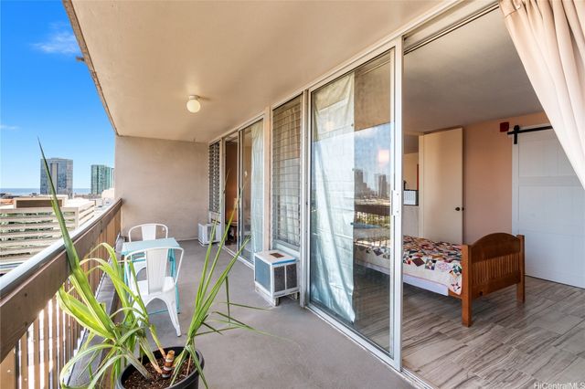 775 Kinalau Place 1503, Honolulu, HI 96813