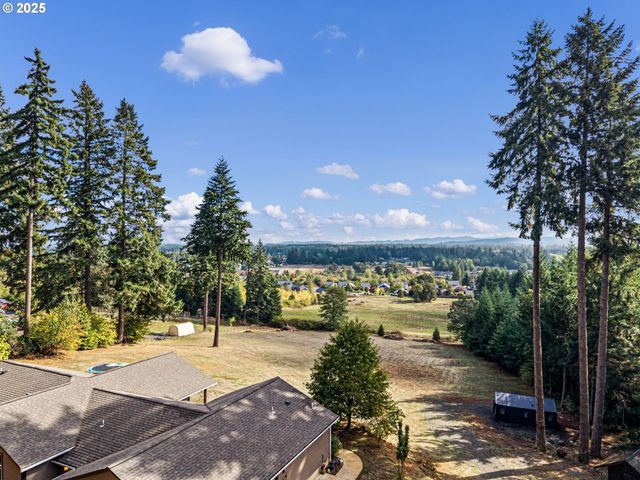 24674 BOLTON HILL Rd, Veneta, OR 97487