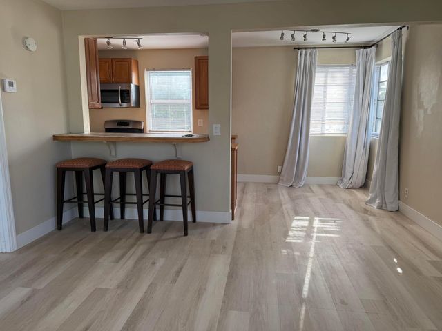 15 N Ocean Breeze 3, Lake Worth Beach, FL 33460