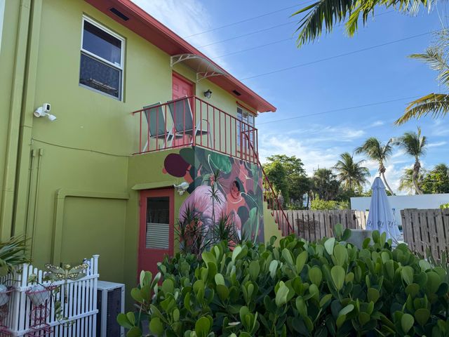15 N Ocean Breeze 3, Lake Worth Beach, FL 33460