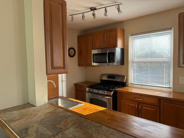15 N Ocean Breeze 3, Lake Worth Beach, FL 33460