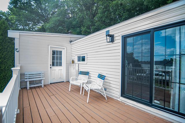 194 Buckley Rd Unit 5, Weare, NH 03281