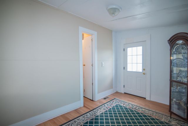 194 Buckley Rd Unit 5, Weare, NH 03281