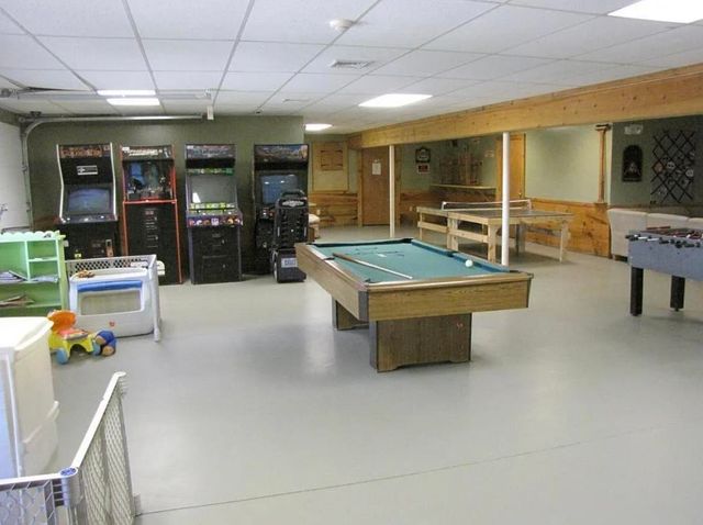 194 Buckley Rd Unit 5, Weare, NH 03281