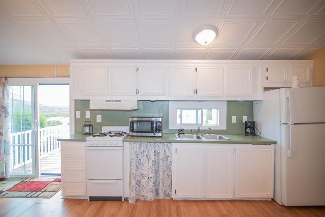 194 Buckley Rd Unit 5, Weare, NH 03281