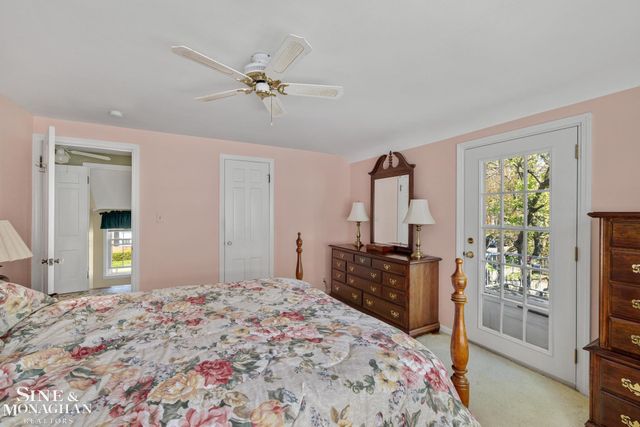 449 Allard Road, Grosse Pointe Farms, MI 48236