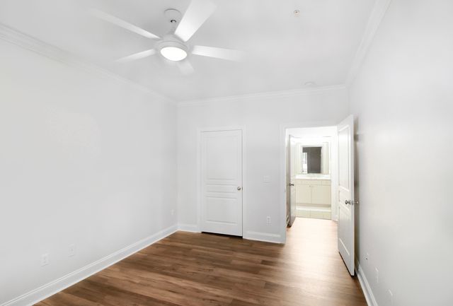 1025 Riverland Woods Place 812, Charleston, SC 29412