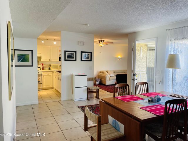 1431 Sheafe Avenue NE 104, Palm Bay, FL 32905