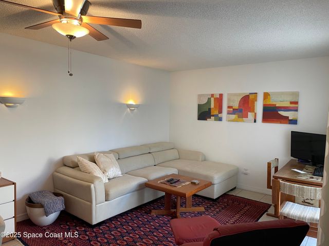 1431 Sheafe Avenue NE 104, Palm Bay, FL 32905