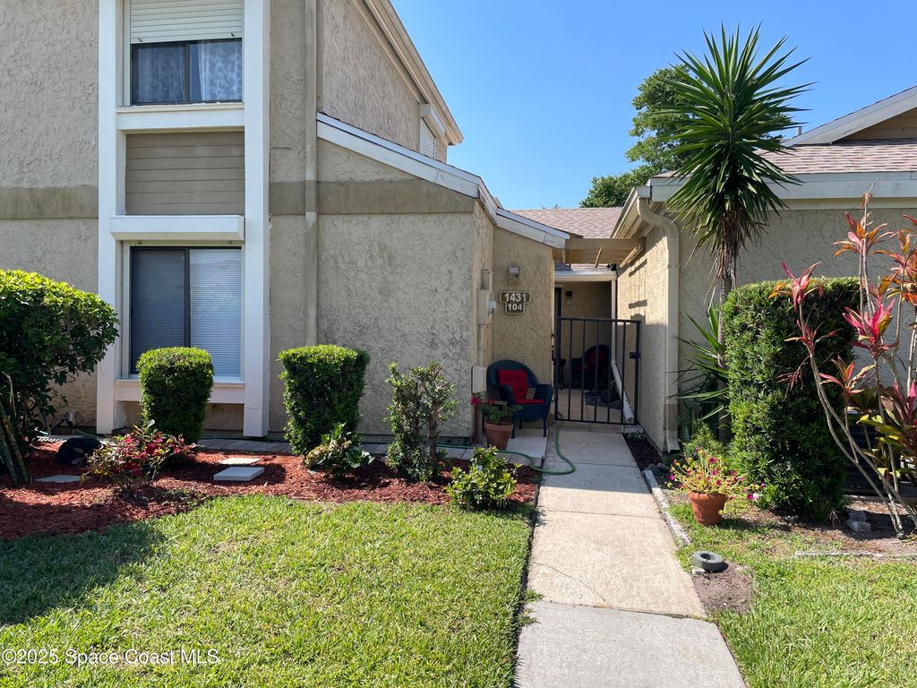 1431 Sheafe Avenue NE 104, Palm Bay, FL 32905