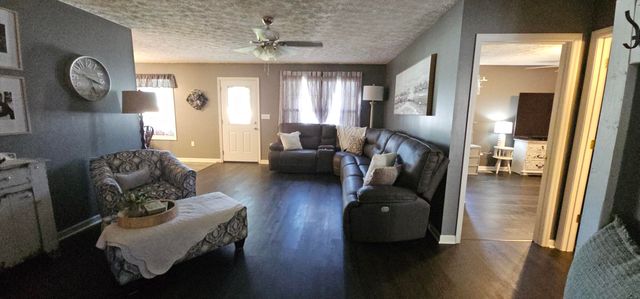 4468 W Valley Road, Dunlap, TN 37327