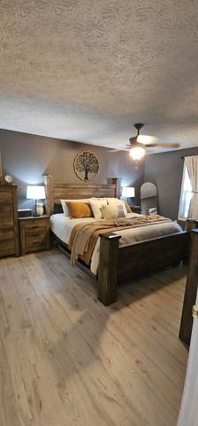 4468 W Valley Road, Dunlap, TN 37327