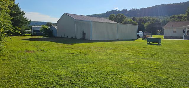 4468 W Valley Road, Dunlap, TN 37327