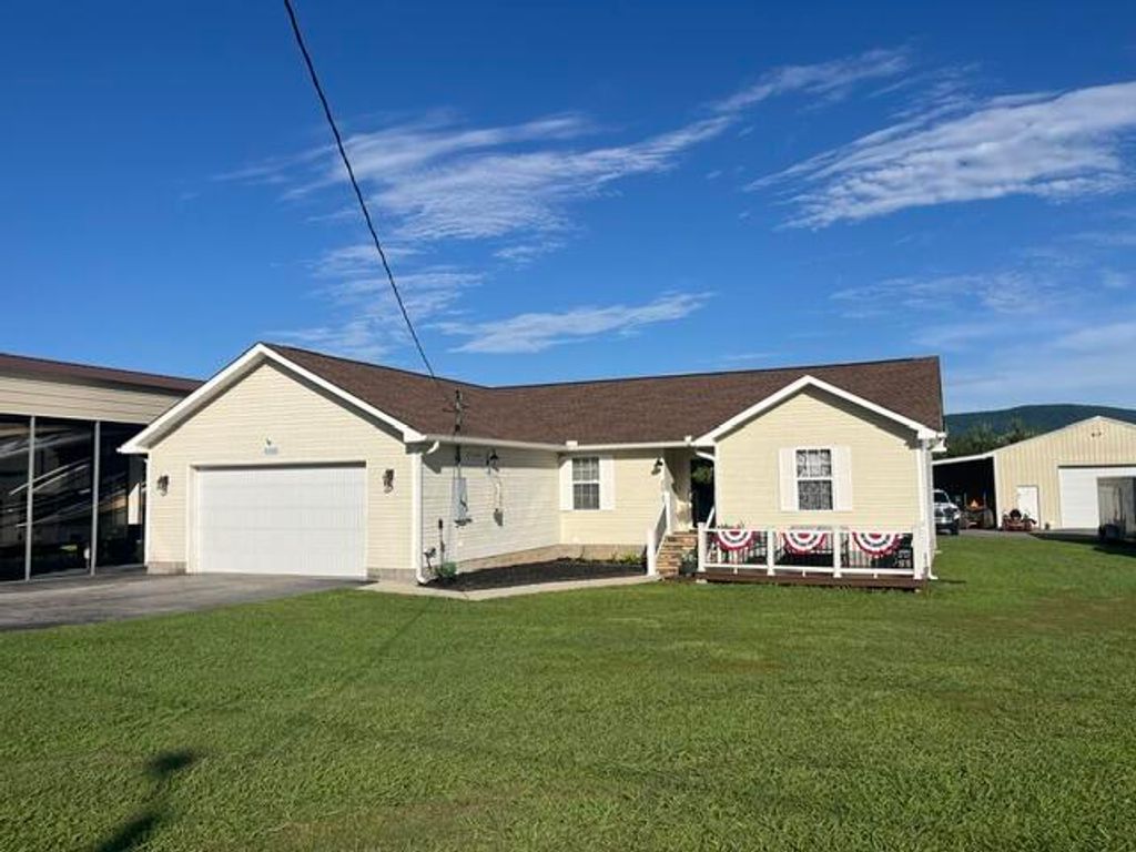 4468 W Valley Road, Dunlap, TN 37327