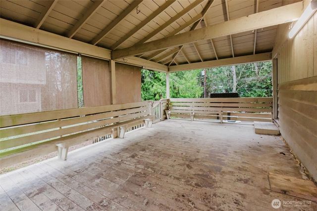 1540 Puget Drive E, Port Orchard, WA 98366