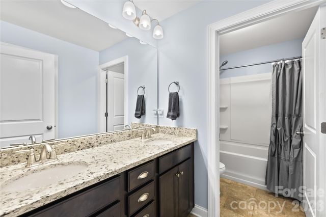 7682 Lazy Hollow Lane, Denver, NC 28037