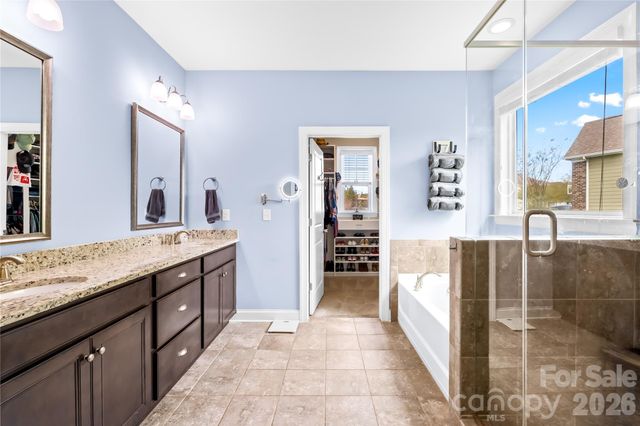 7682 Lazy Hollow Lane, Denver, NC 28037