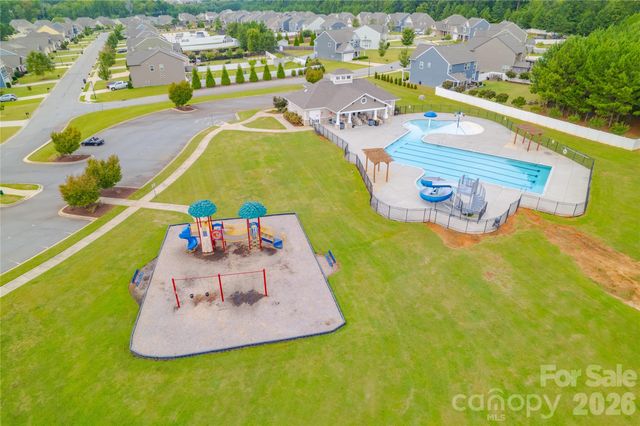 7682 Lazy Hollow Lane, Denver, NC 28037