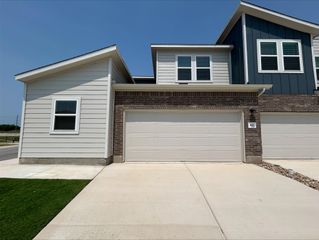1850 Settlers Glen DR 401, Round Rock, TX 78665