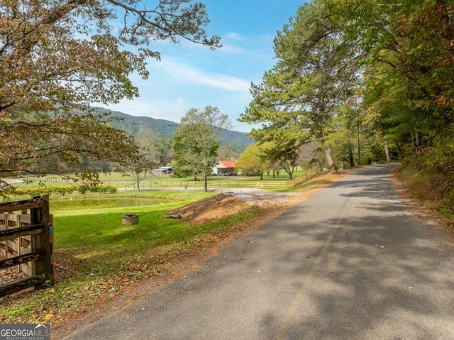 2673 Tails Creek Church Road, Ellijay, GA 30540