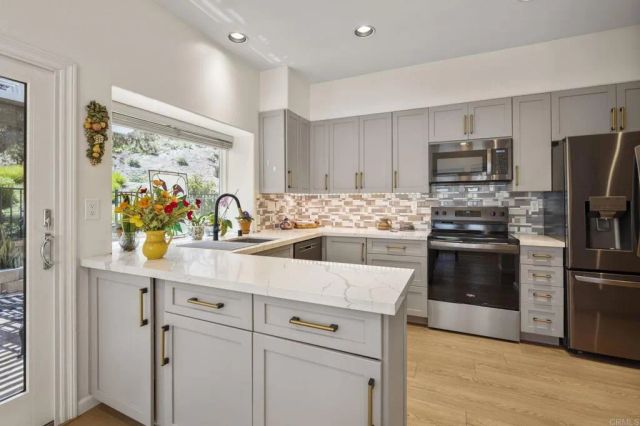 4939 Tilos Way, Oceanside, CA 92056