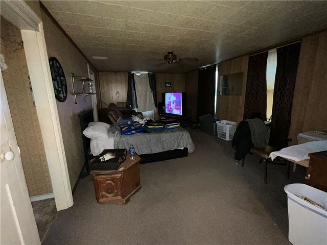 13935 Ridge Road West, Gaines, NY 14411