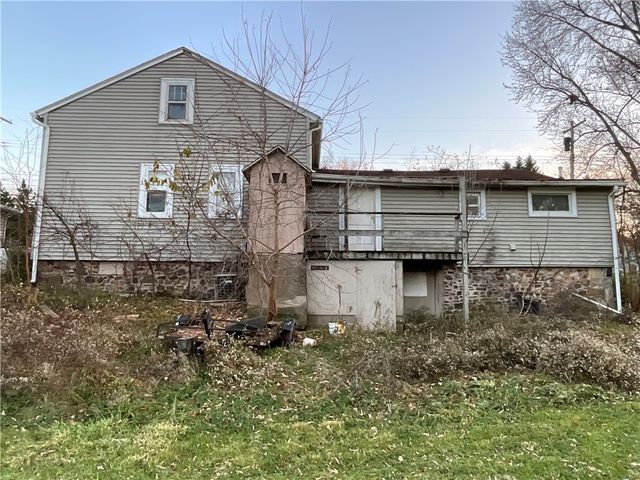 13935 Ridge Road West, Gaines, NY 14411