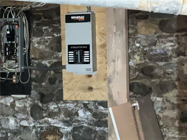 13935 Ridge Road West, Gaines, NY 14411