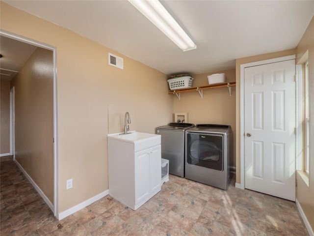 851 County Road 455, Coupland, TX 78615