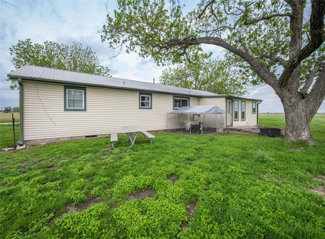 851 County Road 455, Coupland, TX 78615