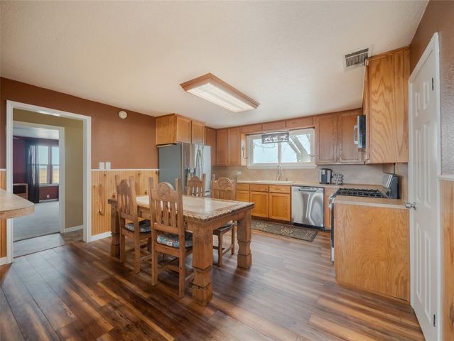 851 County Road 455, Coupland, TX 78615