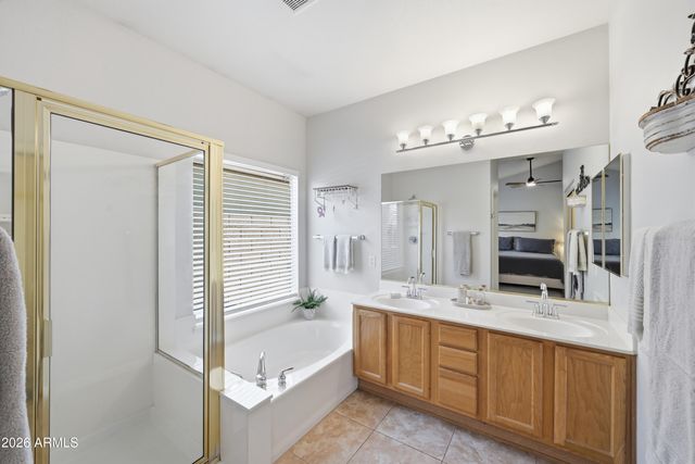 4248 E SOUTH FORK Drive, Phoenix, AZ 85044