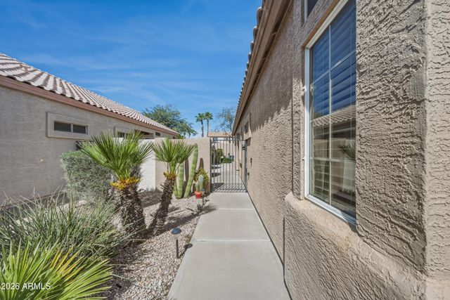 4248 E SOUTH FORK Drive, Phoenix, AZ 85044