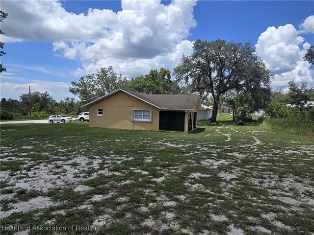 1780 N Syosett Road, Avon Park, FL 33825