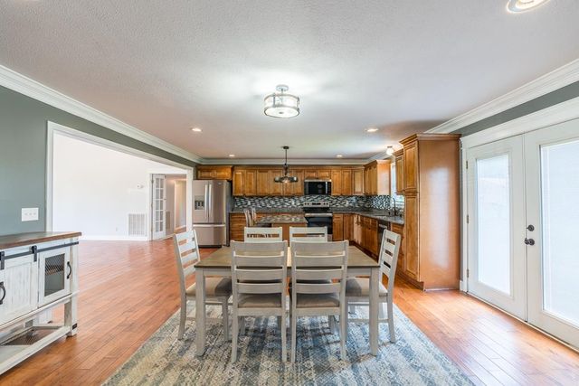 14004 N Old Madisonville Rd., Crofton, KY 42217