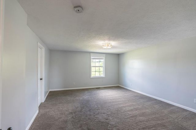 14004 N Old Madisonville Rd., Crofton, KY 42217