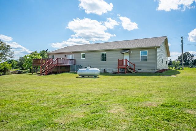 14004 N Old Madisonville Rd., Crofton, KY 42217