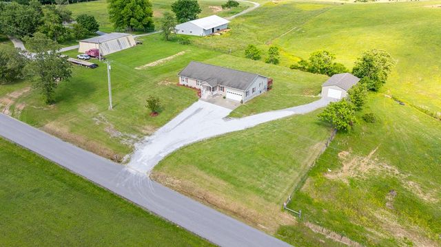 14004 N Old Madisonville Rd., Crofton, KY 42217