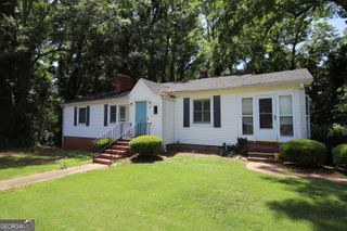114 College Avenue, Lagrange, GA 30240