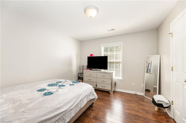 3698 Cotswold Avenue, Greensboro, NC 27410