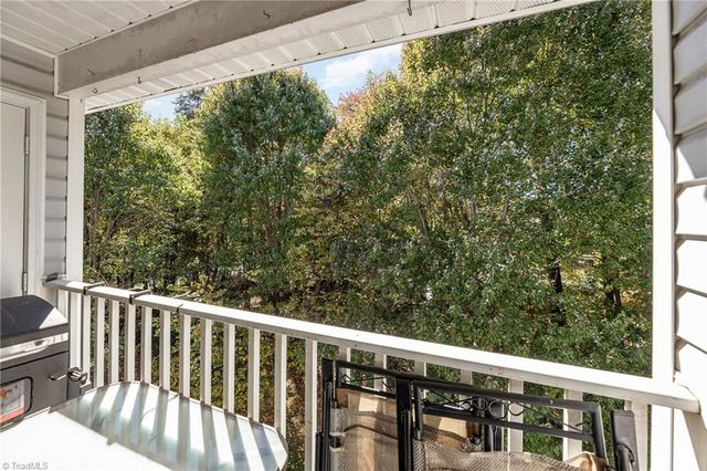 3698 Cotswold Avenue, Greensboro, NC 27410