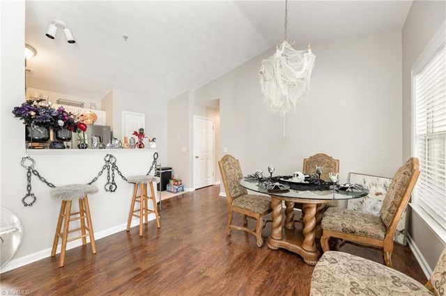 3698 Cotswold Avenue, Greensboro, NC 27410