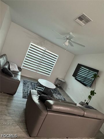 6050 Kumquat CIR, Labelle, FL 33935