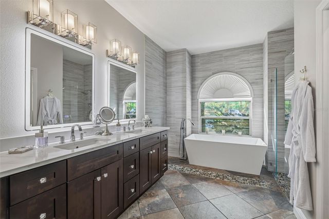 4103 HERITAGE LAKE COURT, Lutz, FL 33558