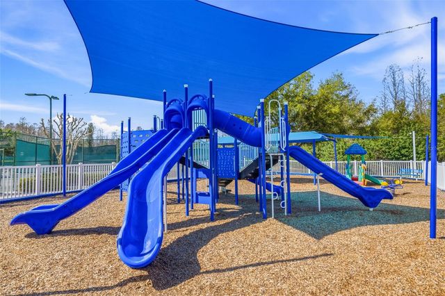 4103 HERITAGE LAKE COURT, Lutz, FL 33558