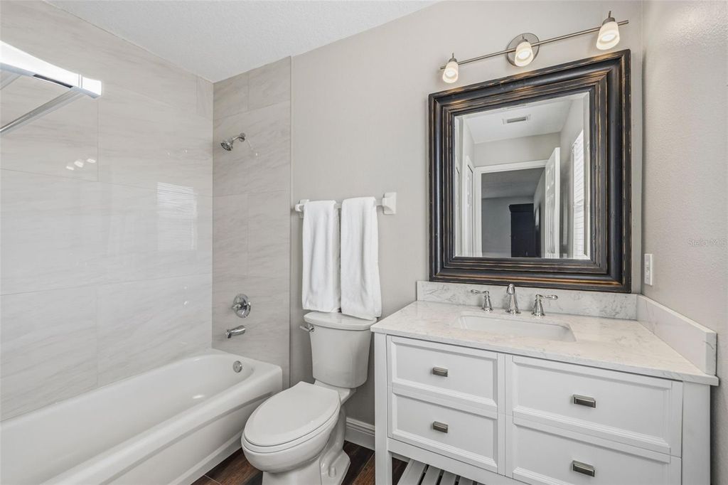 Image 30 of property listing at 4103 HERITAGE LAKE COURT, Lutz, FL 33558